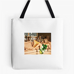 Red Carpet Queen Katee Sackhoff Bags