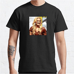 Leading Lady Katee Sackhoff T-Shirts
