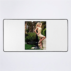 Glamorous Diva Katee Sackhoff Mouse Pads