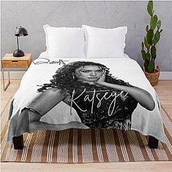 Katseye Daniela Group Throw Blanket