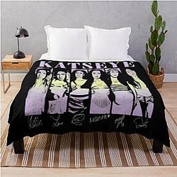 Vintage Katseye Music, Katseye Kpop Graphics, Katseye Beautiful Chaos Throw Blanket

Cleaned title: 
Vintage Katseye Music, Kpop Graphics, Beautiful Chaos Throw Blanket