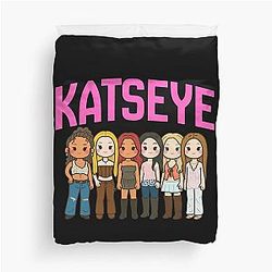 Katseye - Beautiful Chaos World Tour - Katseye Gnarly Duvet Cover