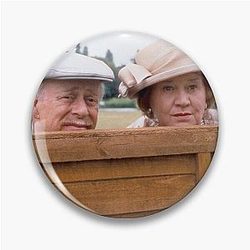 Keeping Up Appearances - Peeping Buckets