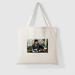 Breakout Star Ke Huy Quan Bags