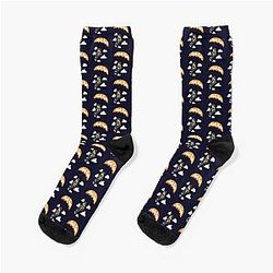 Kindly Keyin Sky High Sweater Black Love Pink Socks