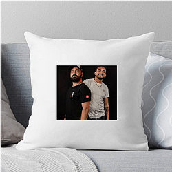 Conversation Channel La Cotorrisa Pillows Cover