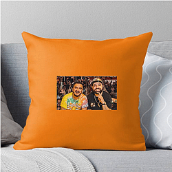Story Hub La Cotorrisa Pillows Cover