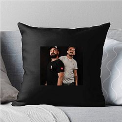Conversation Channel La Cotorrisa Pillows Cover