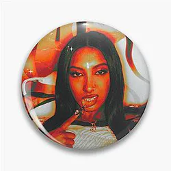 Katseye - Lara Pin