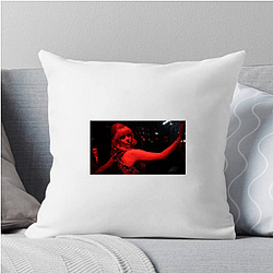 Last Night in Soho is a stylish and unsettling film Last Night In Soho Pillows Cover