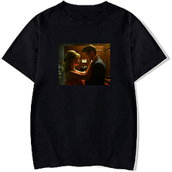 Last Night in Soho's plot is about a fashion student Last Night In Soho T-Shirts