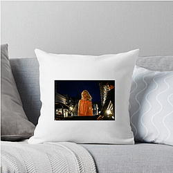 Last Night in Soho is known for its visual style Last Night In Soho Pillows Cover
