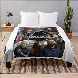 Law and Order SVU Crack Poster Throw Blanket