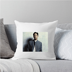 Academy Award Winner Lee Jung Jae Pillows Cover