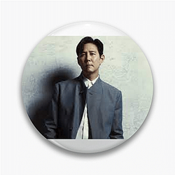 Academy Award Winner Lee Jung Jae Pins