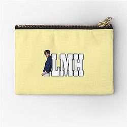 Lee Min Ho with Blue Outfit Pouch