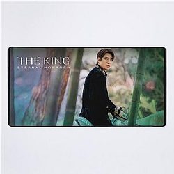 Poster King: The Eternal Monarch Lee Gon Desk Mat