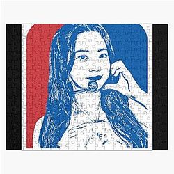 SSERAFIM Eunchae Sketch Silhouette Blue Red Jigsaw Puzzle