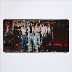 LE SSERAFIM KPOP Desk Mat