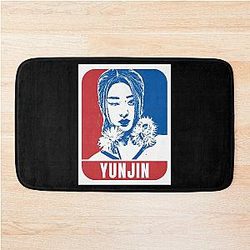 LE SSERAFIM Yunjin Sketch Silhouette Bath Mat