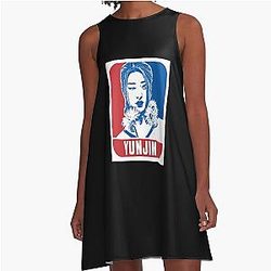 LE SSERAFIM Yunjin Silhouette Blue and Red A-Line Dress