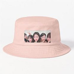 LE SSERAFIM group sticker Bucket Hat