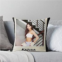 Kazuha LE SSERAFIM Throw Pillow