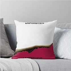 LE SSERAFIM Unforgiven Pillow