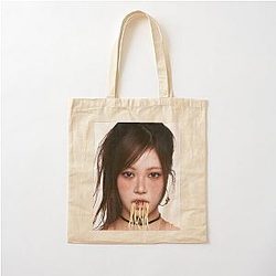 LE SSERAFIM EUNCHAE Spaghetti Cotton Tote Bag