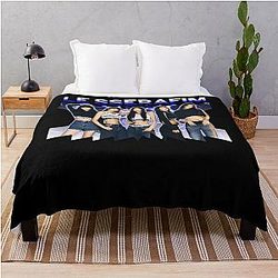 Le Sserafim Vintage Throw Blanket