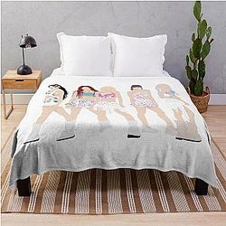 Le Sserafim Kpop Throw Blanket