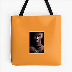 Red Carpet Queen Letitia Wright Bags