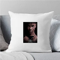 Red Carpet Queen Letitia Wright Pillows Cover