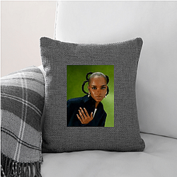Silver Screen Goddess Letitia Wright Pillows Cover