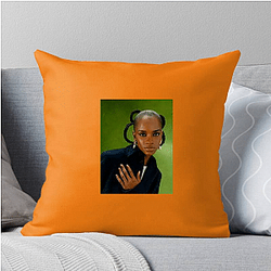 Silver Screen Goddess Letitia Wright Pillows Cover