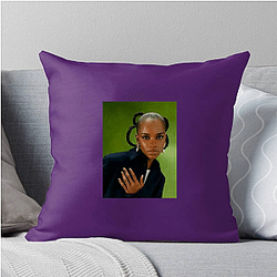Silver Screen Goddess Letitia Wright Pillows Cover