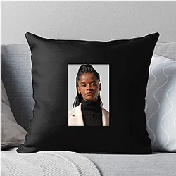 Screen Siren Letitia Wright Pillows Cover