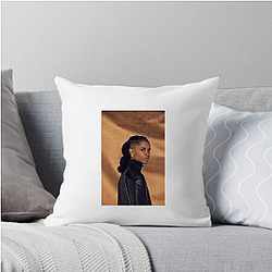 Legendary Actress Letitia Wright Pillows Cover