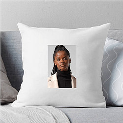 Screen Siren Letitia Wright Pillows Cover