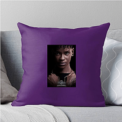 Red Carpet Queen Letitia Wright Pillows Cover