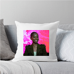 Leading Lady Letitia Wright Pillows Cover
