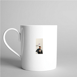 Lewis Hamilton uses number 44 on his car Lewis Hamilton Mugs