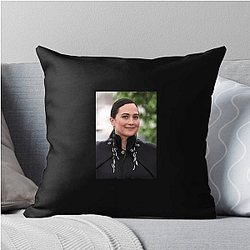 Silver Screen Goddess Lily Gladstone Pillows Cover