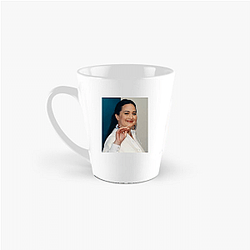 Leading Lady Lily Gladstone Mugs