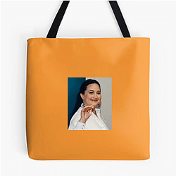 Leading Lady Lily Gladstone Bags