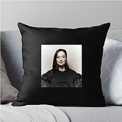 Style Icon Lily Gladstone Pillows Cover