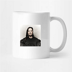 Style Icon Lily Gladstone Mugs