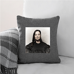 Style Icon Lily Gladstone Pillows Cover