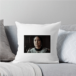 Red Carpet Queen Lily Gladstone Pillows Cover