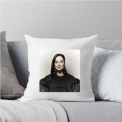 Style Icon Lily Gladstone Pillows Cover